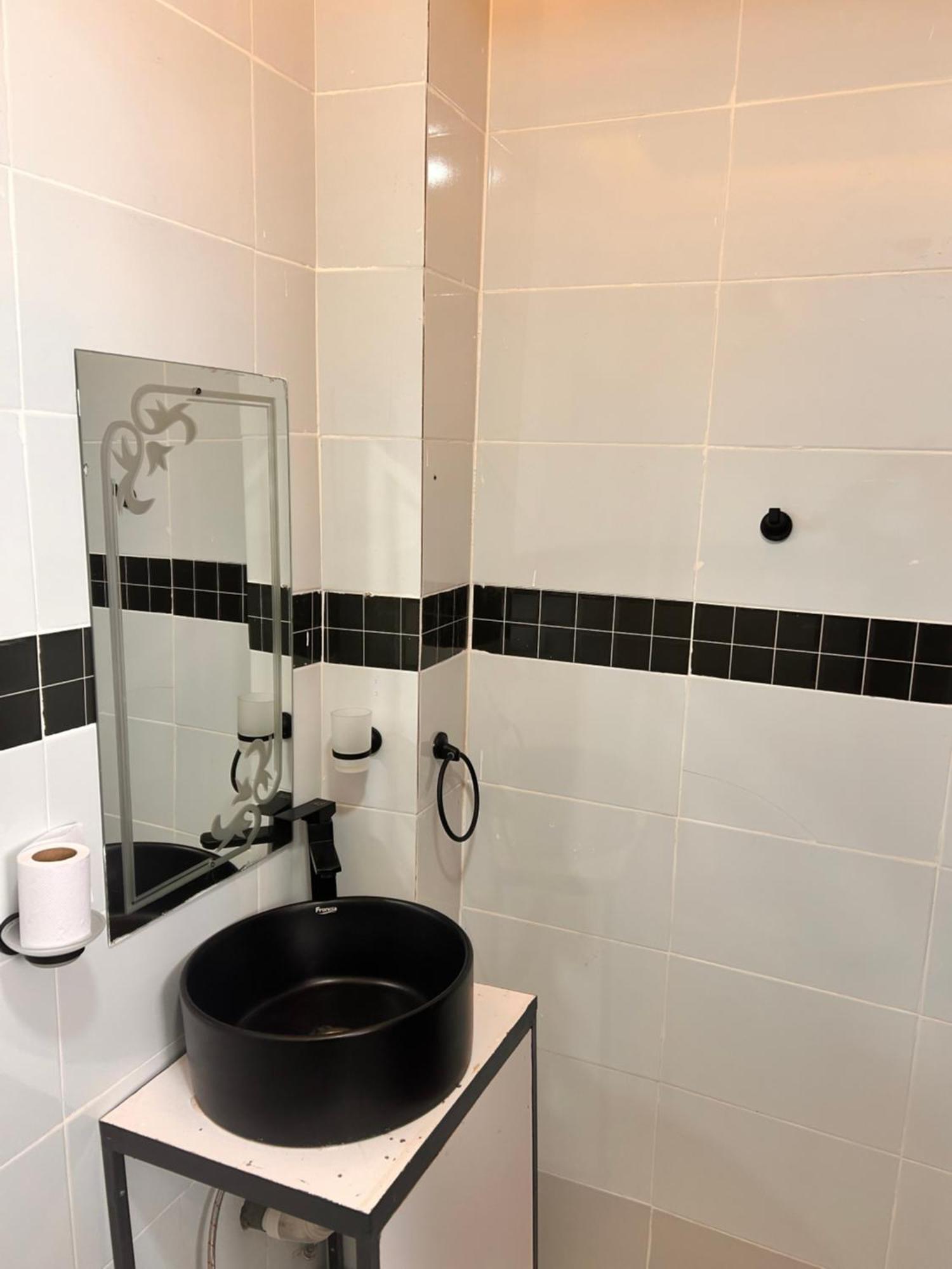 Sandalwood Suites Nakuru - Studios & One Bedroom Suites ภายนอก รูปภาพ